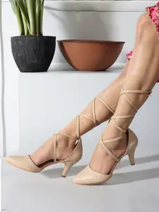 Carlton London Pointed Toe Kitten Heeled Pumps