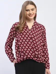 Madame Geometric Print Shirt Style Top