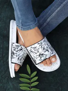 aadi Men Printed Sliders