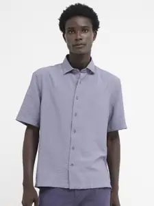 RARE RABBIT Men Standard Opaque Striped Casual Shirt