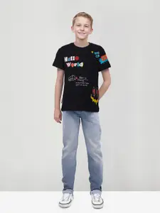 Gini and Jony Boys Typography Printed Applique T-shirt