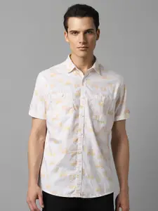 Louis Philippe Jeans Slim Fit Opaque Floral Printed Cotton Casual Shirt