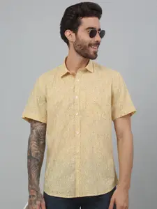 Cantabil Men Comfort Floral Opaque Printed Casual Shirt