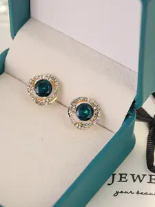 VAGHBHATT Circular Studs Earrings