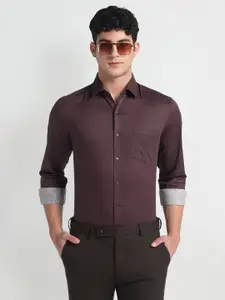 Arrow Slim Fit Opaque Spread Collar Formal Shirt