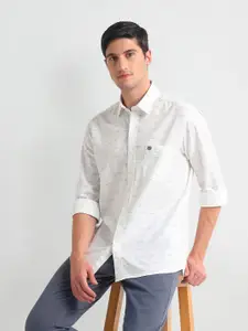 Arrow Sport Men Slim Fit Horizontal Stripes Opaque Printed Casual Shirt