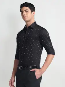 Arrow Men Slim Fit Opaque Printed Formal Shirt