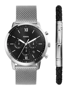 Fossil Men Dial & Stainless Steel Bracelet Style Straps Analogue Watch FS6021SET