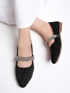 Shoetopia Girls Ethnic Mules Flats