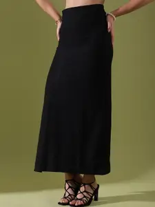 Selvia Front Slit Maxi Skirts