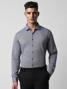 Van Heusen Men Slim Fit Opaque Formal Shirt