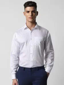 Van Heusen Men Opaque Printed Formal Shirt