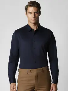 Van Heusen Men Slim Fit Opaque Formal Shirt