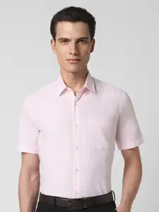 Peter England Spread Collar Formal Shirt