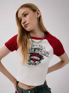 DeFacto Women Typography Printed Pockets T-shirt