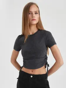 DeFacto Women Applique T-shirt