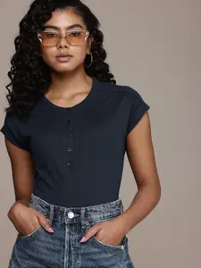 The Roadster Life Co. Extended Sleeves Knitted Top