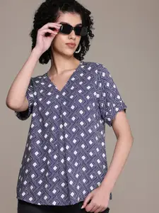 The Roadster Life Co. Geometric Printed Top