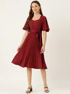 Slenor Flared Sleeve Crepe Fit & Flare Dress