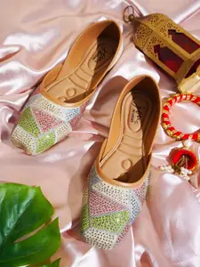 JM Looks Women Embellished Mojaris