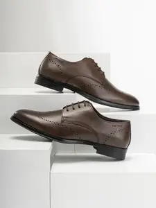 Red Tape Men Textured Formal Derbys