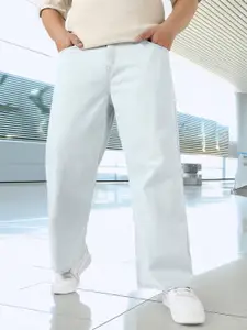 Urbano Plus Men Loose Fit Washed Non-Stretchable Jeans