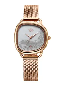 Fastrack Women Embellished Dial & Stainless Steel Bracelet Style Straps Analogue Watch FV60032WM01W