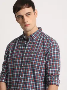 THE BEAR HOUSE Men Checked Slim Fit Button-Down Collar Casual Shirt