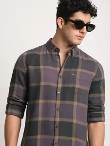 THE BEAR HOUSE Men Checked Slim Fit Button-Down Collar Casual Shirts