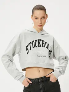 Koton Typography Printed Cropped Pullover Sweatshirt