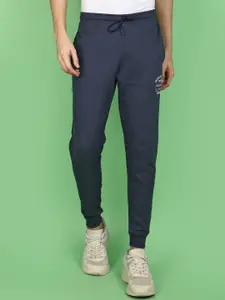 V-Mart Men Mid-Rise Cotton Joggers