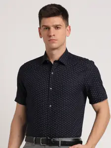 Turtle Standard Opaque Micro Ditsy Printed Pure Cotton Formal Shirt