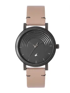 Fastrack Men Morphism Leather Analogue Watch 3299NL01-Black