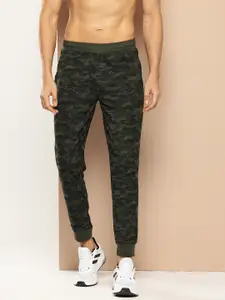 Alcis Athleisure Men Slim-Fit Camouflage Printed Mid Rise Joggers