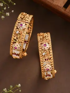 Designbox Set Of 2 Kundan Studded & Beaded Bangle