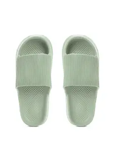 The Roadster Lifestyle Co. Women Green Textured Slider