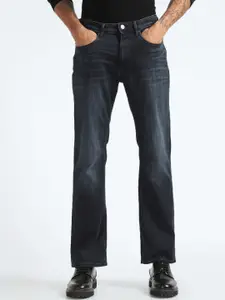 Flying Machine Men Bootcut Mid Rise Clean Look Light Fade Stretchable Jeans