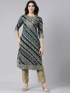 Neerus Striped Mirror & Thread Work Straight Kurta
