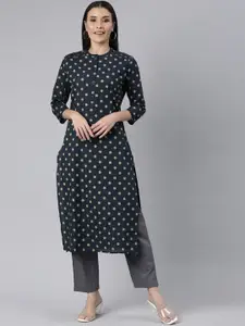 Neerus Ethnic Motifs Printed Cotton Mandarin Collar Kurta