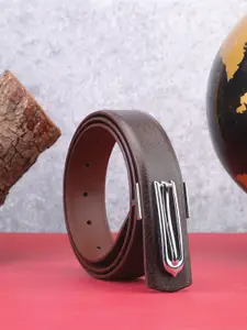 BuckleUp Men Textured Slim Belt