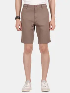 t-base Men Mid-Rise Shorts
