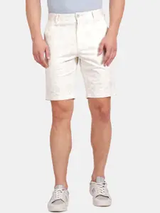 t-base Men Floral Printed Shorts