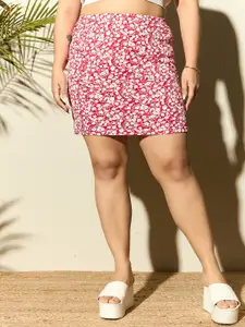 Berrylush Curve Floral Printed High-Rise Slip-On Straight Hem Pencil Mini Skirt