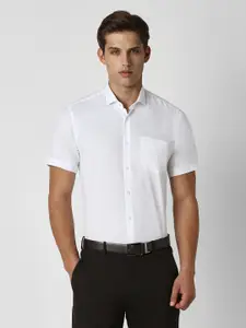 Peter England Spread Collar Regular Fit Formal Shirt