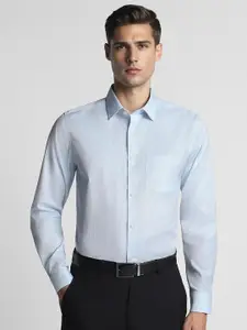 Peter England Elite Self Design Textured Pure Cotton Formal Shirt