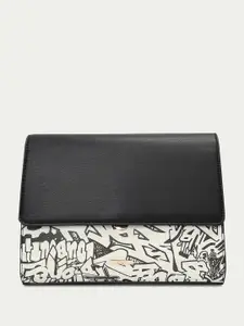 Ginger by Lifestyle Abstract Printed Structured Satchel