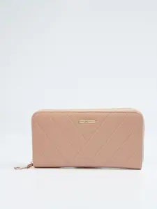 Ginger by Lifestyle Women Textured Two Fold Wallet