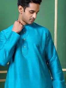 TATTVA Thread Work Mandarin Collar Straight Kurta