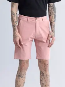 Snitch Men Pink Slim Fit Cotton Chino Shorts