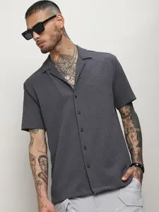 Campus Sutra Grey Classic Textured Cuban Collar Short Sleeves Casual Shirt